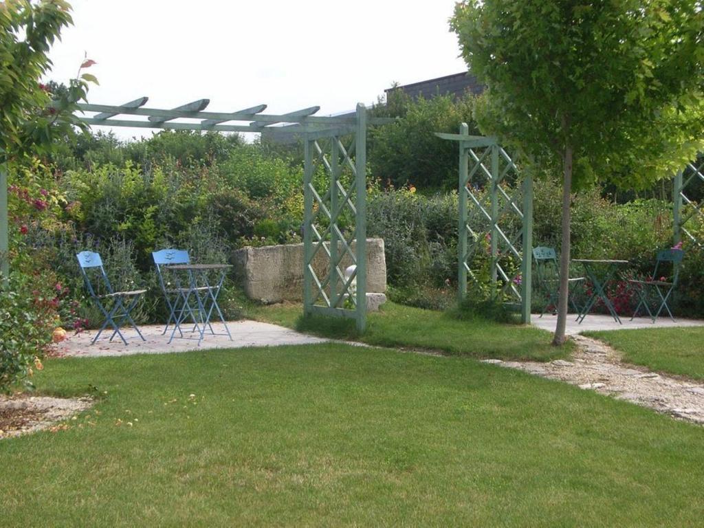 Chambres D'Hotes L'En Haut Des Vignes Merignac  Exterior photo